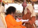 07. Swami being welcomed on Christmas afternoon